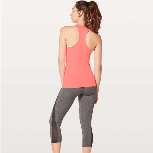 Lululemon swiftly tech racerback tank size 6 - Picture 2 of 7